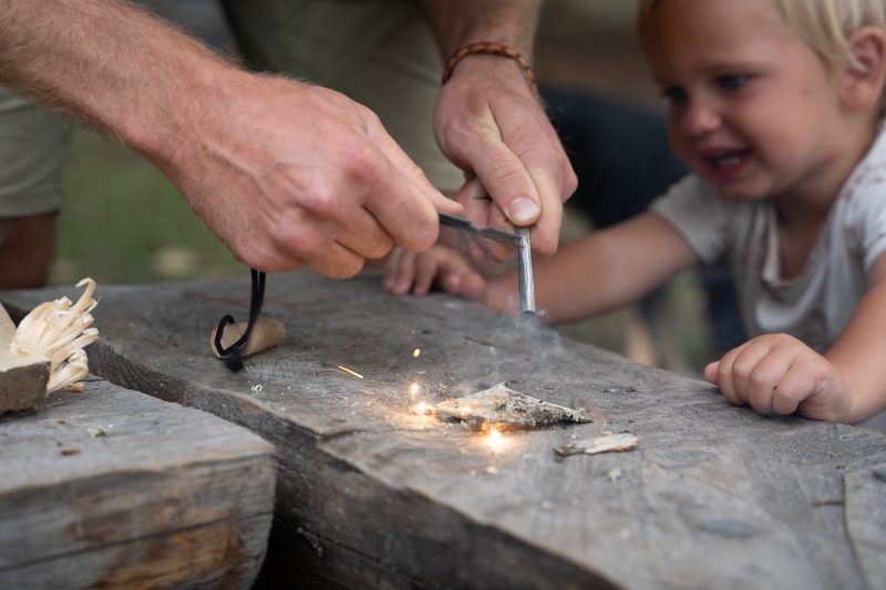 Bushcraft workshop Canoe Tribe